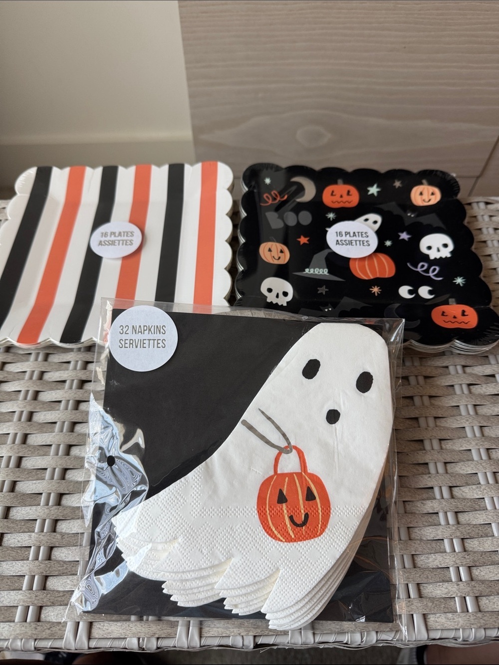 Halloween Plates and Napkins